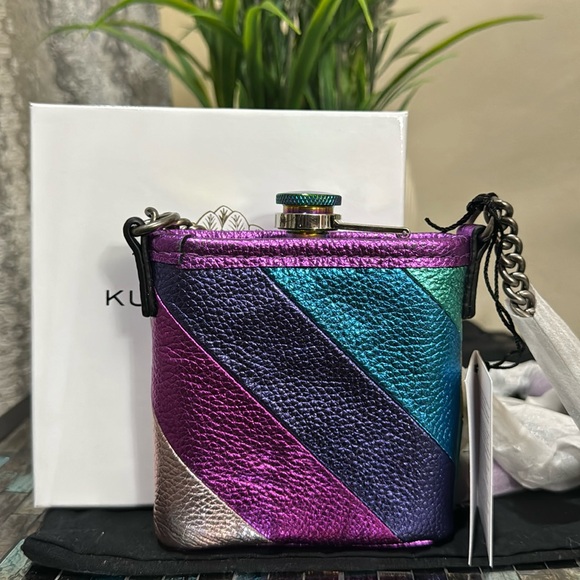 Kurt Geiger Kensington Metallic Leather Flask - Picture 7 of 13